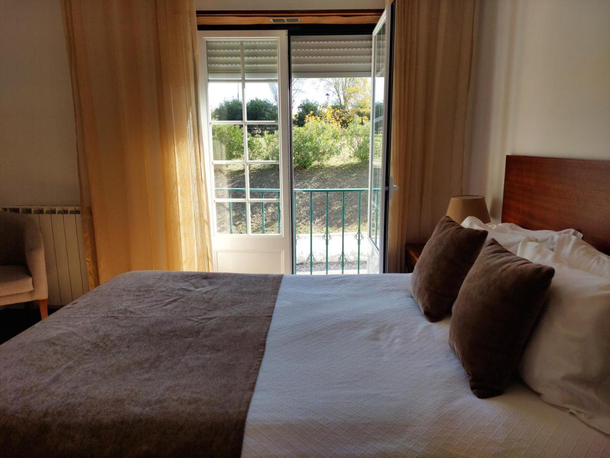 Hotel Louro Óbidos Екстериор снимка