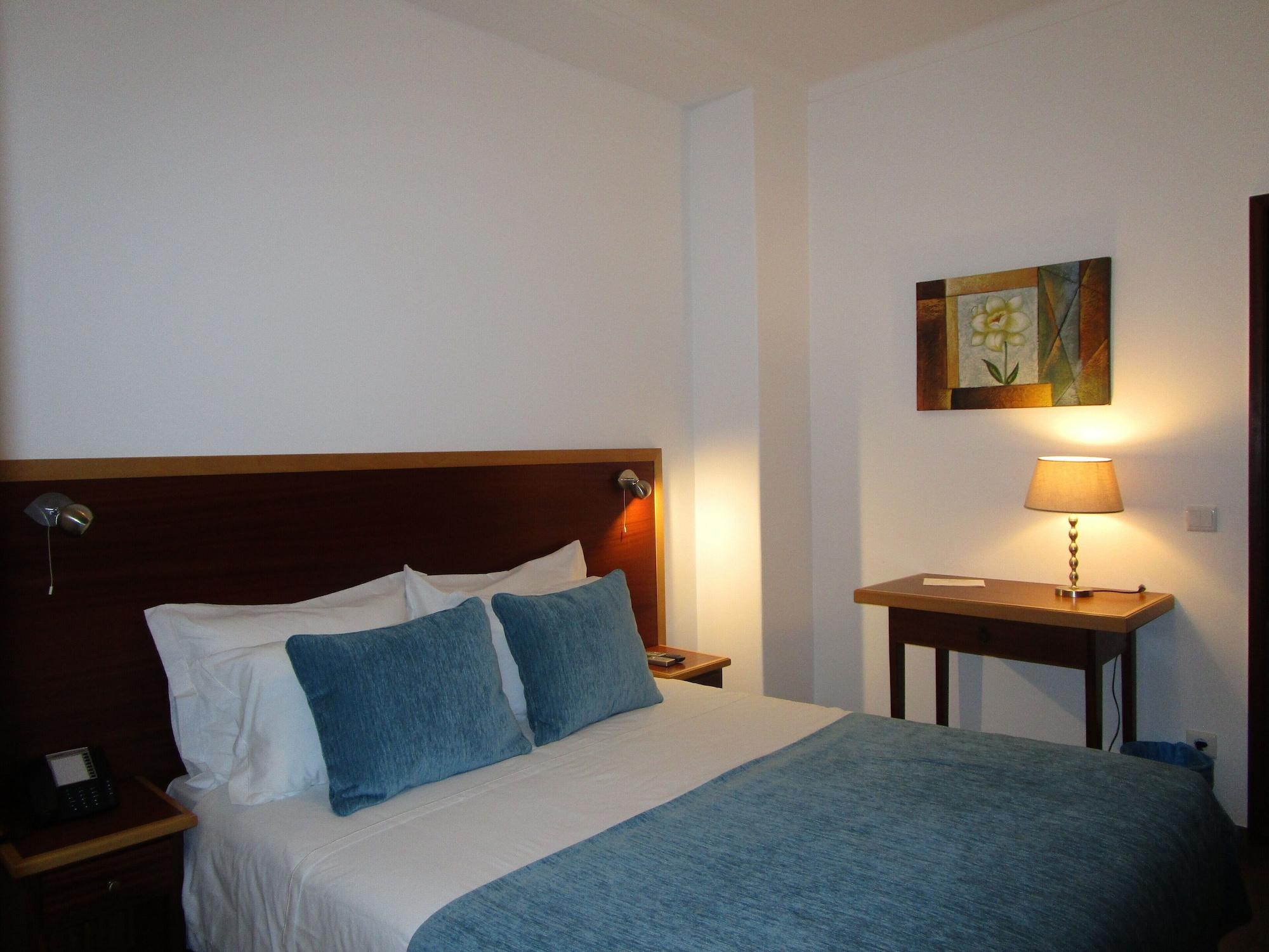 Hotel Louro Óbidos Екстериор снимка
