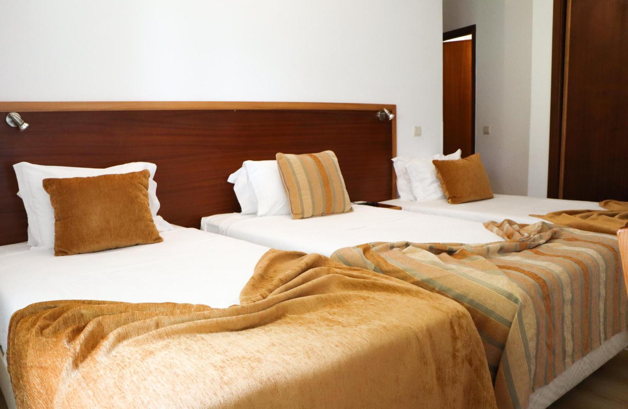 Hotel Louro Óbidos Екстериор снимка