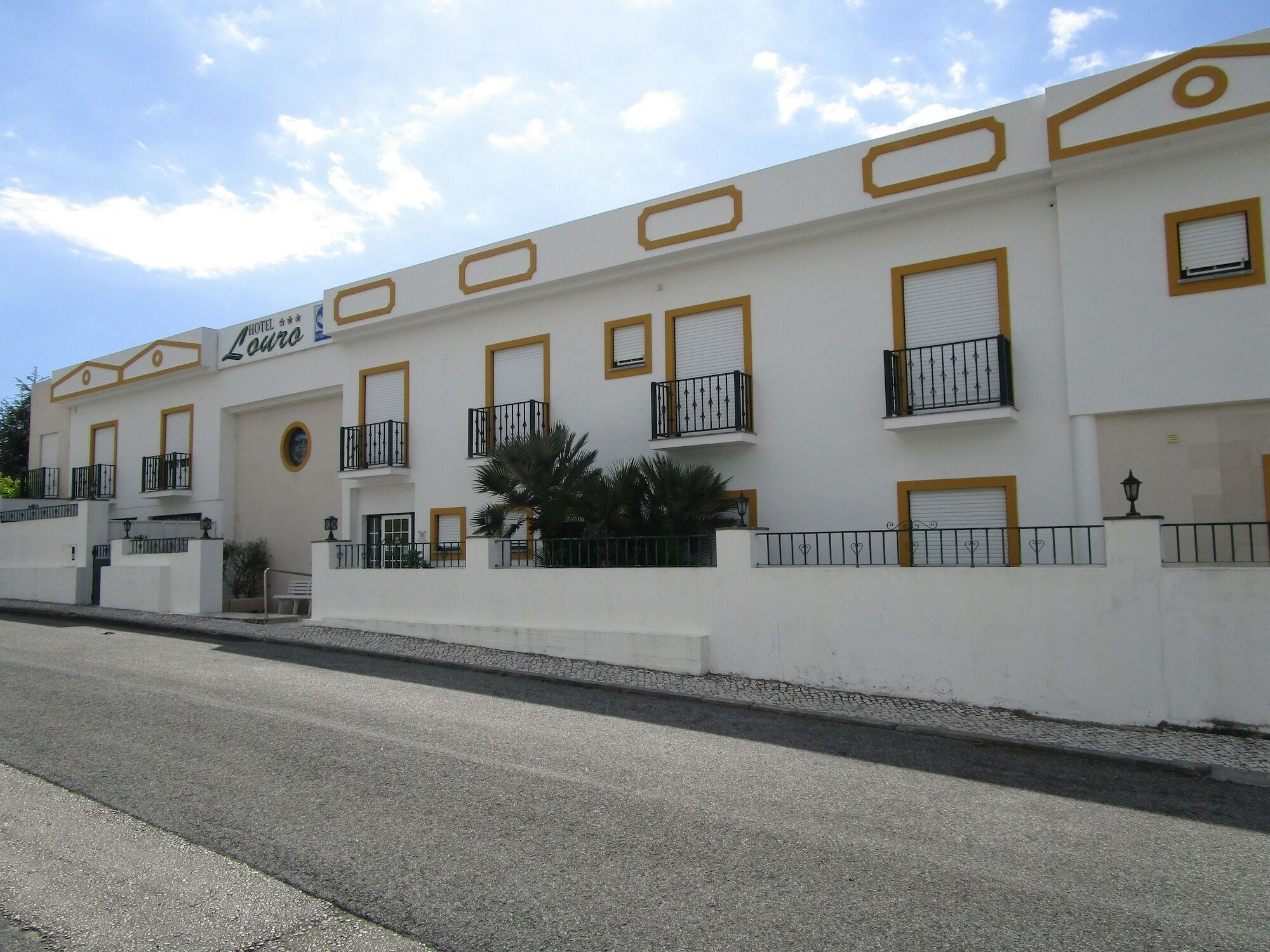 Hotel Louro Óbidos Екстериор снимка