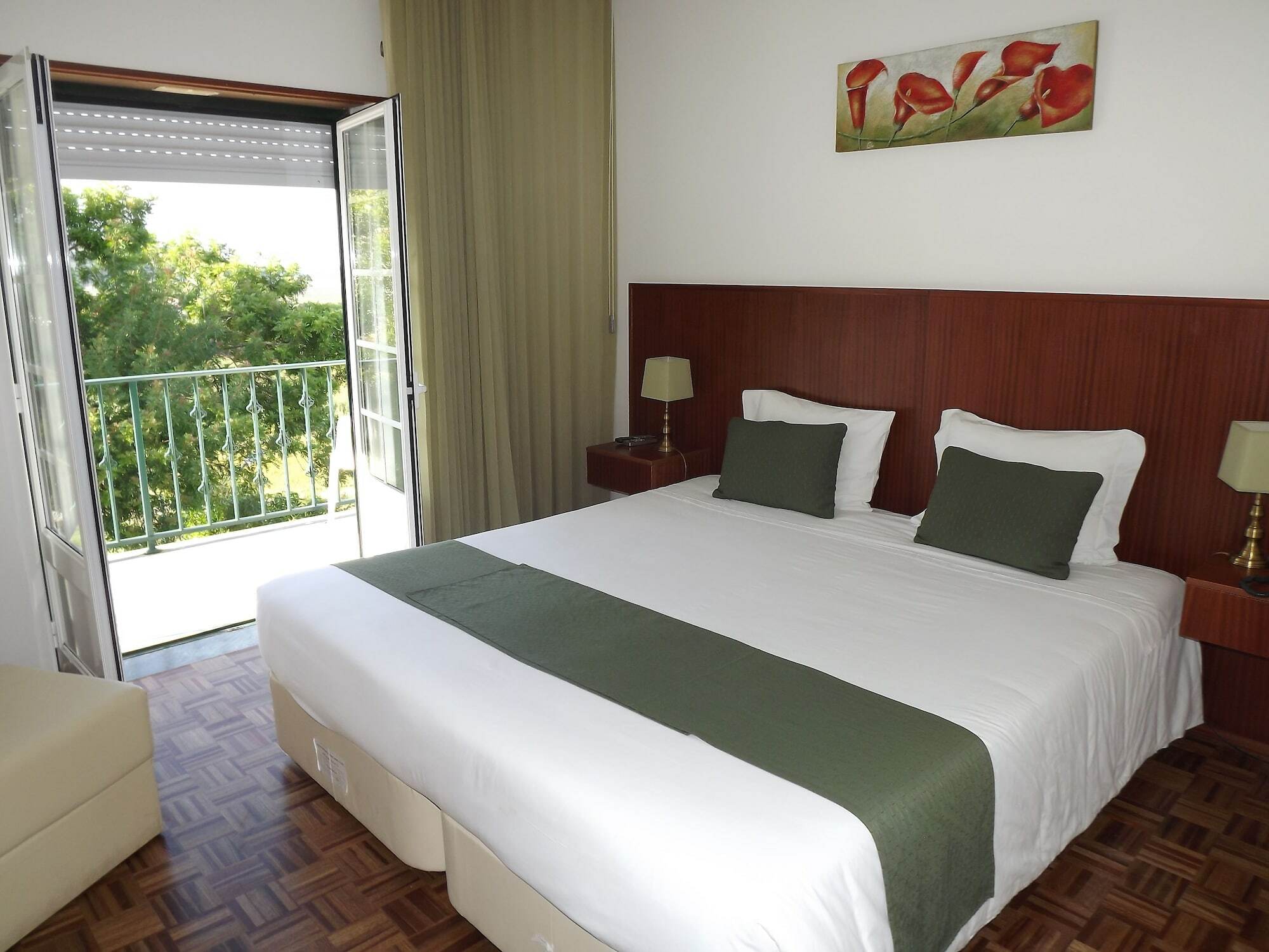 Hotel Louro Óbidos Екстериор снимка